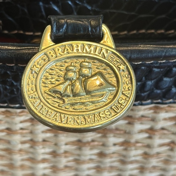 Brahmin | Natural Fiber & Black Croc Embossed Leather Convertible Crossbody Bag - Picture 4 of 13